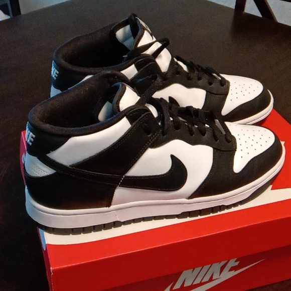 Nike Other - Nike Dunks (Panda) Mid